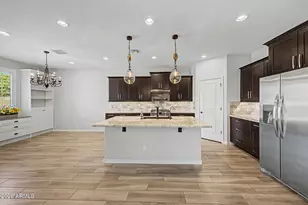 10250 E Thistle Ave, Mesa, AZ 85212 - Photo 7