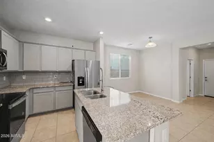 17381 W Daley Ln W, Surprise, AZ 85387 - Photo 3