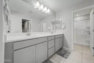 17381 W Daley Ln W, Surprise, AZ 85387 - Photo 11