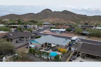 2460 E Claire Drive, Phoenix, AZ 85032 - Photo 17