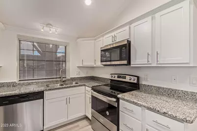5704 E Aire Libre Avenue #Unit 1084, Scottsdale, AZ 85254 - Photo 9