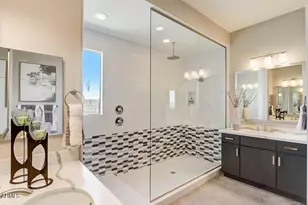10937 N 163rd Dr, Surprise, AZ 85388 - Photo 11