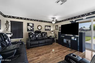 4045 S Taylor Dr, Tempe, AZ 85282 - Photo 11