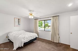 10801 W Caron Dr, Sun City, AZ 85351 - Photo 17