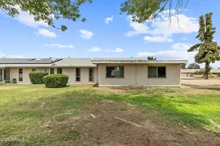 10801 W Caron Dr, Sun City, AZ 85351 - Photo 25