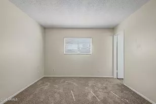 8128 N 41st Dr, Phoenix, AZ 85051 - Photo 25