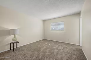 8128 N 41st Dr, Phoenix, AZ 85051 - Photo 7