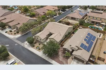 7873 W Fetlock Trail, Peoria, AZ 85383 - Photo 3