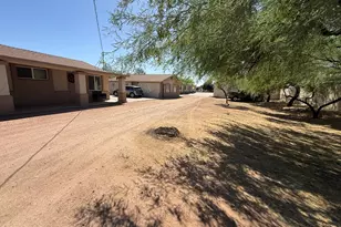 11705 N 79th Dr, Peoria, AZ 85345 - Photo 13