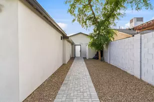 5229 N 18th Pl, Phoenix, AZ 85016 - Photo 35