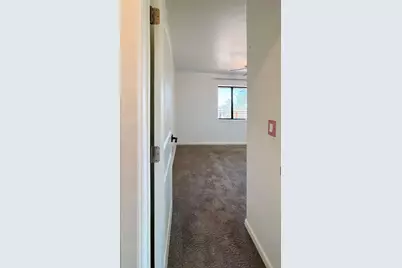 1750 W Pearce Road, Phoenix, AZ 85041 - Photo 35