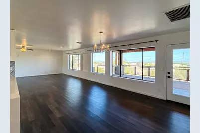 1750 W Pearce Road, Phoenix, AZ 85041 - Photo 15