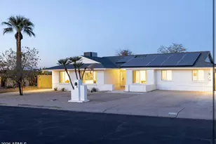 2442 E Claire Dr, Phoenix, AZ 85032 - Photo 1