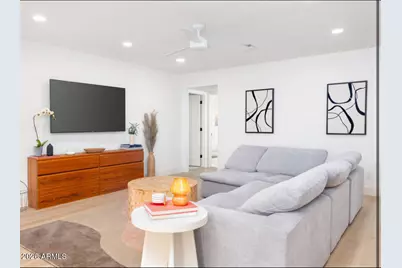 2442 E Claire Drive, Phoenix, AZ 85032 - Photo 5
