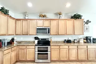 16433 W Mescal St, Surprise, AZ 85388 - Photo 11