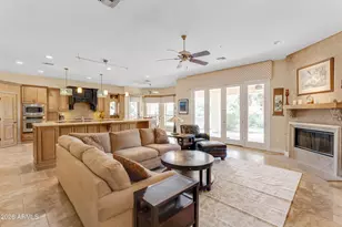 11233 E Del Timbre Dr, Scottsdale, AZ 85259 - Photo 17