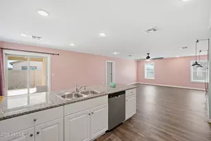 7977 S Namaka Dr, Casa Grande, AZ 85193 - Photo 11