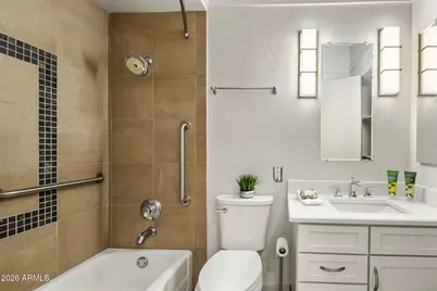 4750 N Central Avenue #17L, Phoenix, AZ 85012 - Photo 15