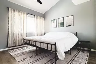 8055 E Thomas Rd, Scottsdale, AZ 85251 - Photo 15