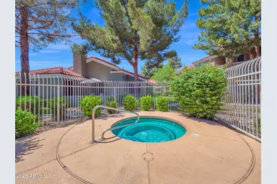 2929 W Yorkshire Drive #2015, Phoenix, AZ 85027 - Photo 23
