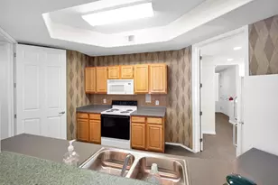 2929 W Yorkshire Dr, Phoenix, AZ 85027 - Photo 27