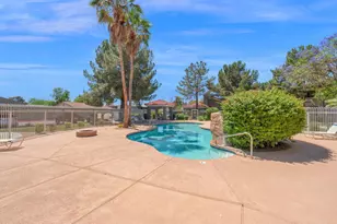 2929 W Yorkshire Dr, Phoenix, AZ 85027 - Photo 21