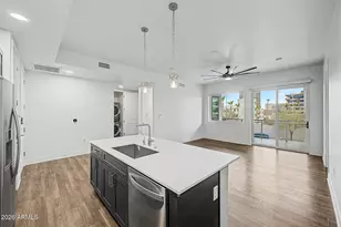 3131 N Central Ave, Phoenix, AZ 85012 - Photo 1