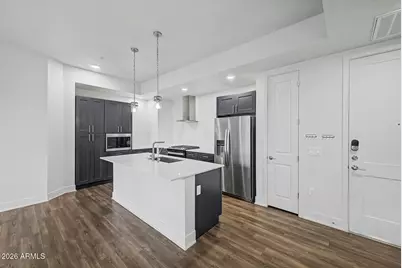 3131 N Central Avenue #4011, Phoenix, AZ 85012 - Photo 5