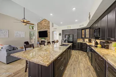 6140 W Oraibi Drive, Glendale, AZ 85308 - Photo 9