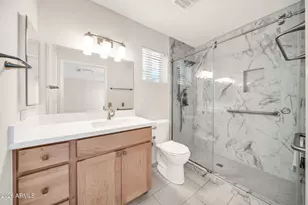 10802 W Hutton Dr, Sun City, AZ 85351 - Photo 11