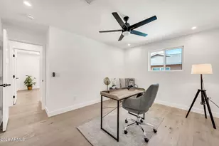 5125 E Mulberry Dr, Phoenix, AZ 85018 - Photo 41