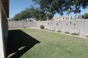 665 S Esmeralda, Mesa, AZ 85208 - Photo 3