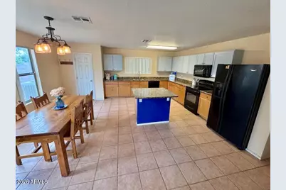 11225 E Quicksilver Avenue, Mesa, AZ 85212 - Photo 9