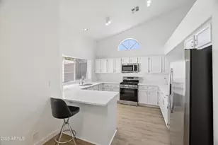 648 W Muirwood Dr, Phoenix, AZ 85045 - Photo 13