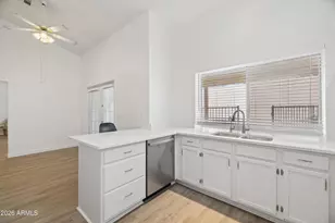 648 W Muirwood Dr, Phoenix, AZ 85045 - Photo 17