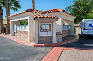 10080 E Mountainview Lake Dr, Scottsdale, AZ 85258 - Photo 39