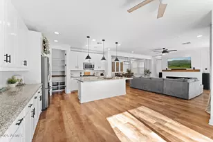10457 E Pivitol Ave, Mesa, AZ 85212 - Photo 11