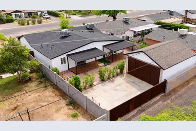 2108 W Virginia Avenue, Phoenix, AZ 85009 - Photo 3