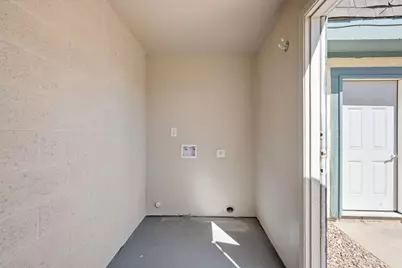 8053 N 32nd Drive, Phoenix, AZ 85051 - Photo 23