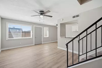 8053 N 32nd Drive, Phoenix, AZ 85051 - Photo 11