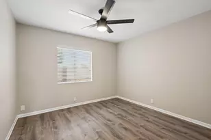 8734 W Bloomfield Rd, Peoria, AZ 85381 - Photo 19