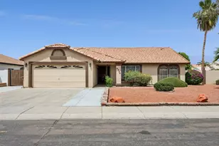 8734 W Bloomfield Rd, Peoria, AZ 85381 - Photo 3