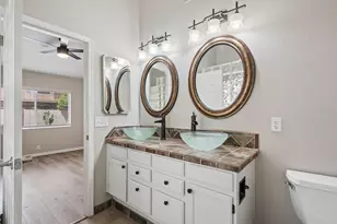 8734 W Bloomfield Rd, Peoria, AZ 85381 - Photo 21
