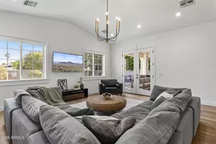4201 E Cheery Lynn Rd, Phoenix, AZ 85018 - Photo 5