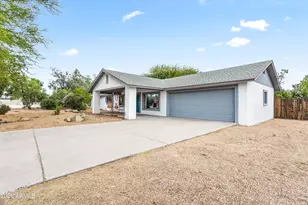 18221 N 42nd St, Phoenix, AZ 85032 - Photo 3