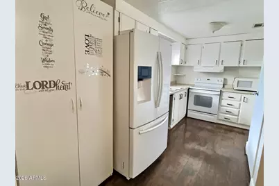 2140 E Michigan Avenue #27, Phoenix, AZ 85022 - Photo 5
