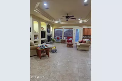 297 W Rock Creek Place, Casa Grande, AZ 85122 - Photo 3
