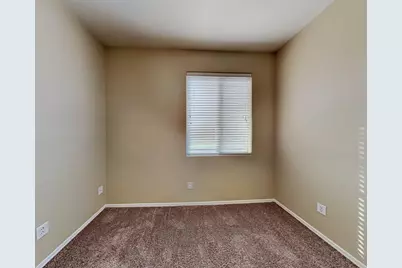 991 E Saddleback Place, San Tan Valley, AZ 85143 - Photo 9