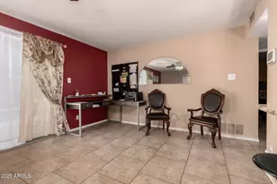 3529 W St Moritz Ln, Phoenix, AZ 85053 - Photo 15