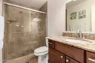 3529 W St Moritz Ln, Phoenix, AZ 85053 - Photo 21